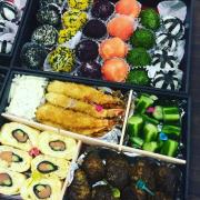 �摜(180x180)�E�g��摜(640x640)