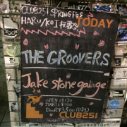 �摜(180x180)�E�g��摜(320x320)