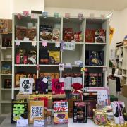 �摜(180x180)�E�g��摜(640x640)