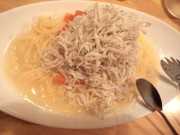 どっさりしらすのペペロンチーノ